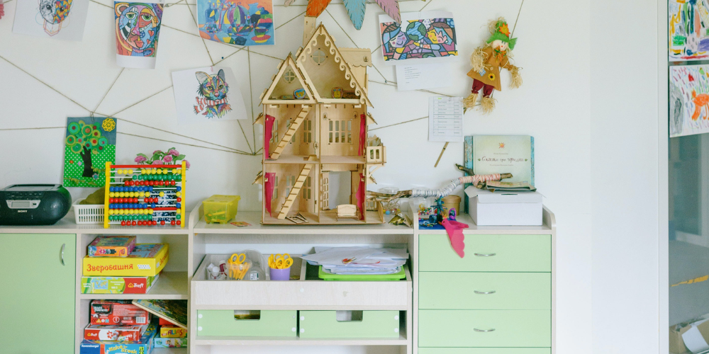 How Colorful Furniture and Decor Can Affect Learning and Mood